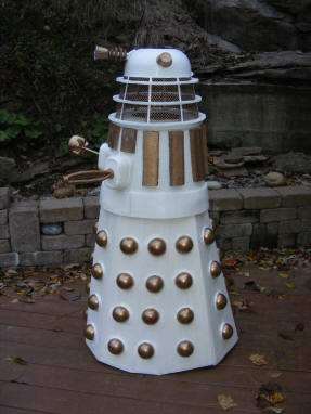 comic con halloween white dalek