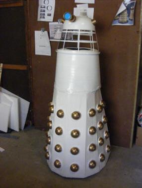 white dalek body